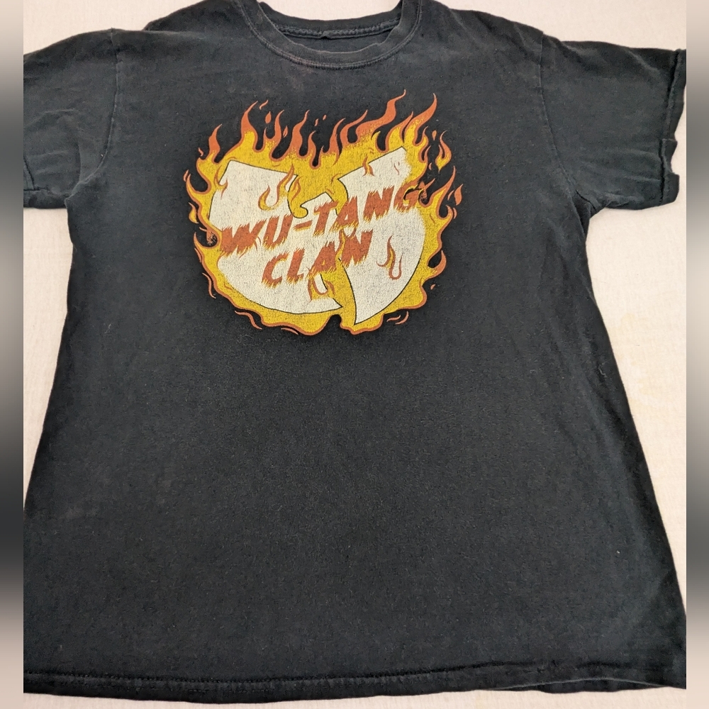 Wu-Tang Clan Vintage Black Tee Shirt With Unique Flaming Band Logo Medium